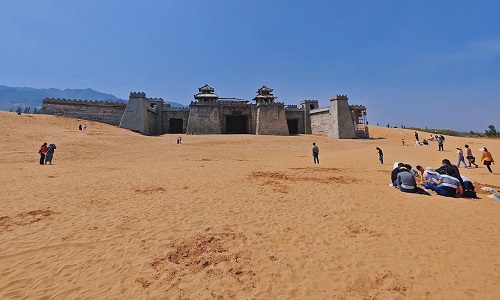 Sandboarding